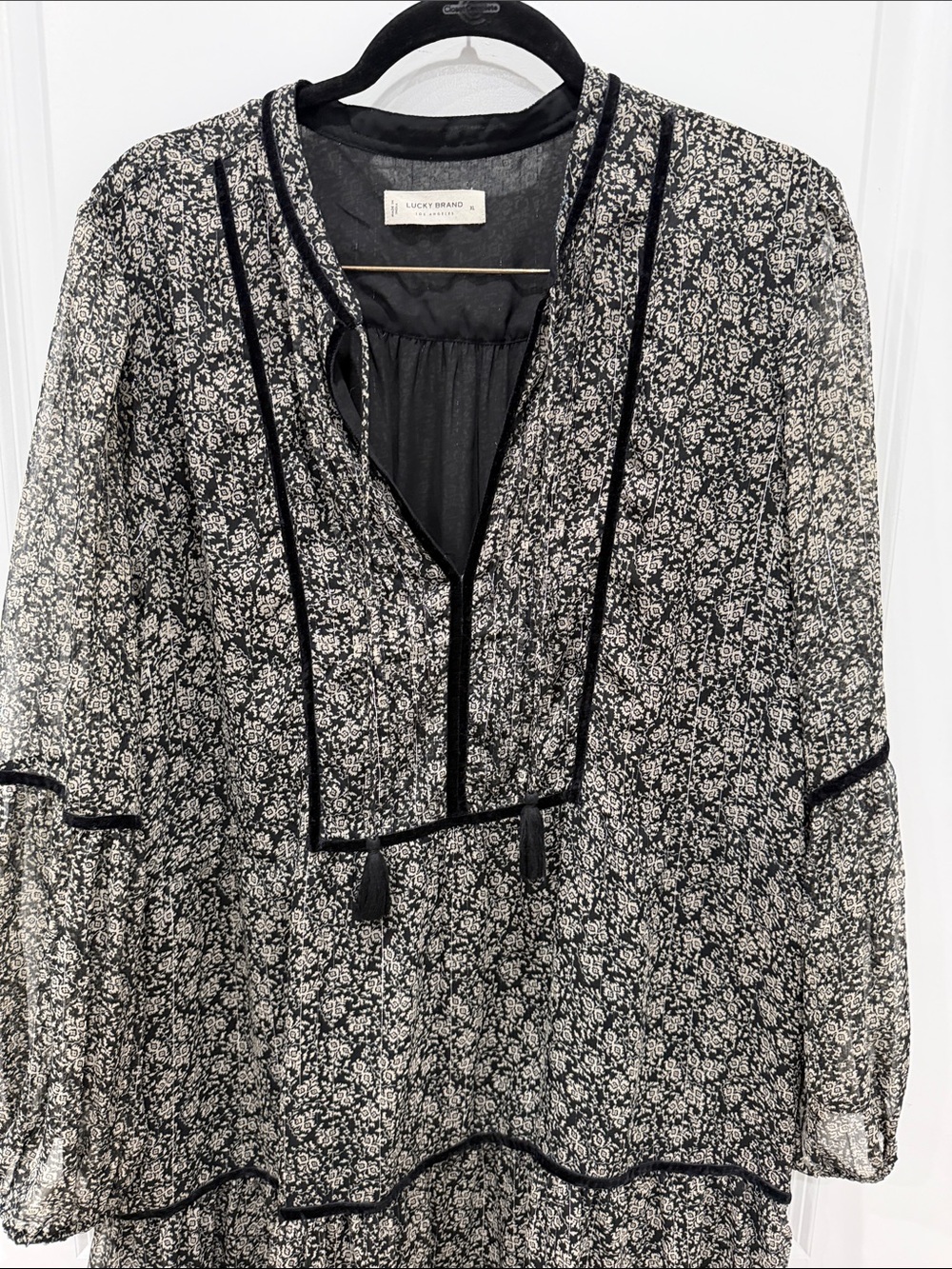Lucky Brand Black and Cream Floral Long Sleeve Tiered Dress with V-Neck - Picture 2 of 7